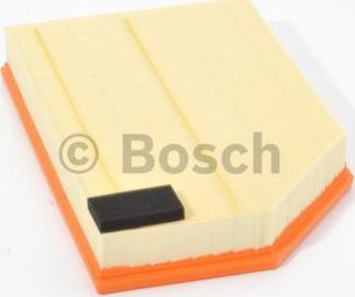 BOSCH F 026 400 181 - Повітряний фільтр autozip.com.ua