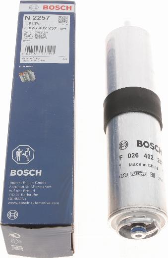 BOSCH F 026 402 257 - Паливний фільтр autozip.com.ua