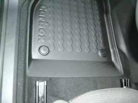 Carbox 404127000 - Гумовий килимок з захисними бортами autozip.com.ua