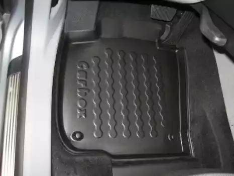 Carbox 401826000 - Гумовий килимок з захисними бортами autozip.com.ua