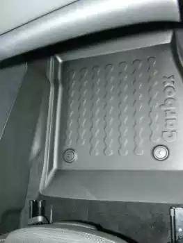 Carbox 414127000 - Гумовий килимок з захисними бортами autozip.com.ua