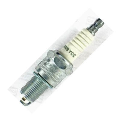 Champion OE004/R04 - Свічка запалювання autozip.com.ua