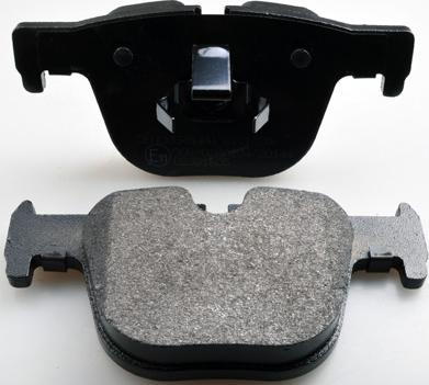Denckermann B111320 - Гальмівні колодки, дискові гальма autozip.com.ua