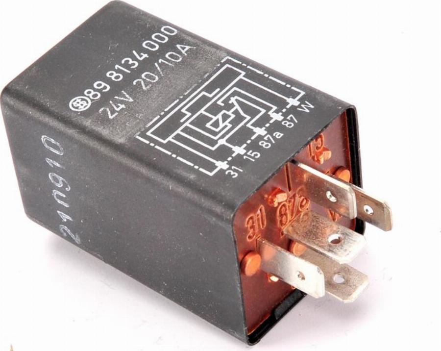 DT Spare Parts 3.33023 - Реле, паливний насос autozip.com.ua