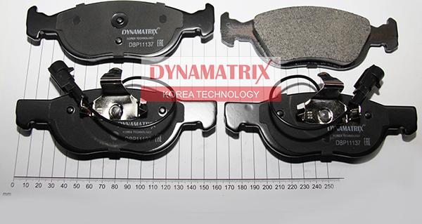 Dynamatrix DBP11137 - Гальмівні колодки, дискові гальма autozip.com.ua