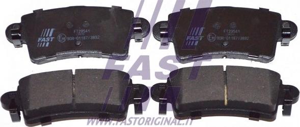 Fast FT29541 - Гальмівні колодки, дискові гальма autozip.com.ua