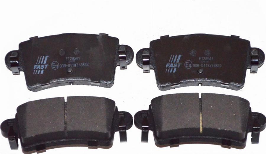 Fast FT29541 - Гальмівні колодки, дискові гальма autozip.com.ua