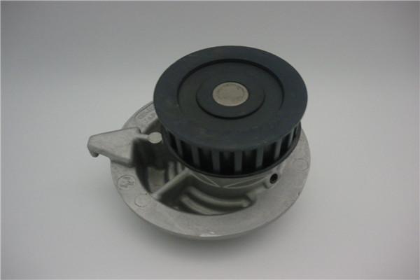 GMB GWG-11A - Водяний насос autozip.com.ua
