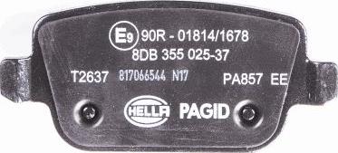 HELLA 8DB 355 025-371 - Гальмівні колодки, дискові гальма autozip.com.ua