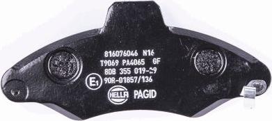 HELLA PAGID 8DB 355 019-291 - Гальмівні колодки, дискові гальма autozip.com.ua