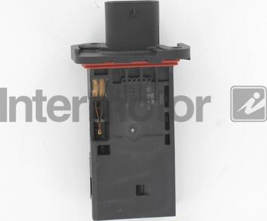 INTERMOTOR 19877 - Датчик потоку, маси повітря autozip.com.ua