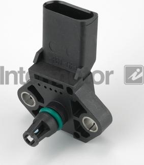 INTERMOTOR 16882 - Датчик, тиск у впускний трубі autozip.com.ua