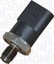 Magneti Marelli 215810015000 - Датчик, тиск подачі палива autozip.com.ua