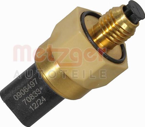 Metzger 0906497 - Датчик, температури / тиску масла autozip.com.ua