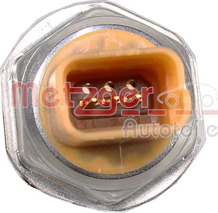 Metzger 0906447 - Датчик, тиск подачі палива autozip.com.ua