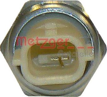 Metzger 0910063 - Датчик, тиск масла autozip.com.ua