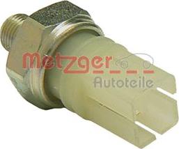 Metzger 0910030 - Датчик, тиск масла autozip.com.ua