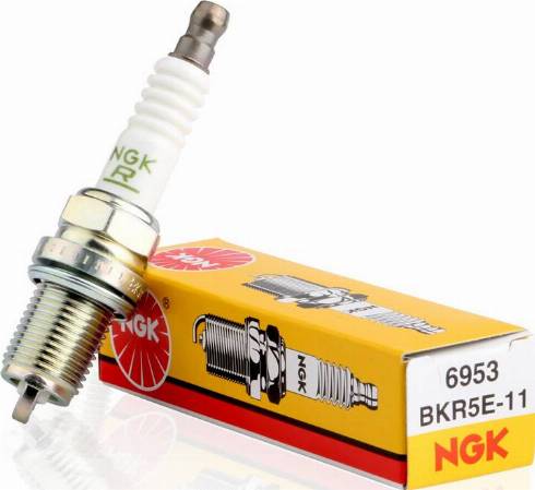 NGK BKR5E-11 - Свічка запалювання autozip.com.ua