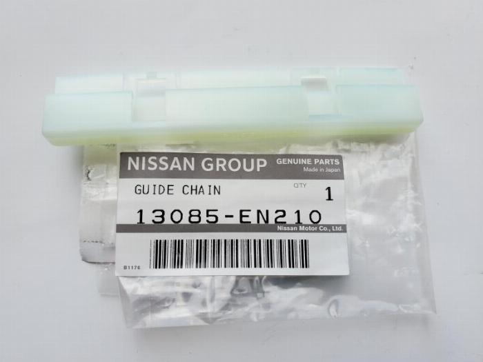 NISSAN 13085-EN210 - Комплект ланцюга приводу распредвала autozip.com.ua