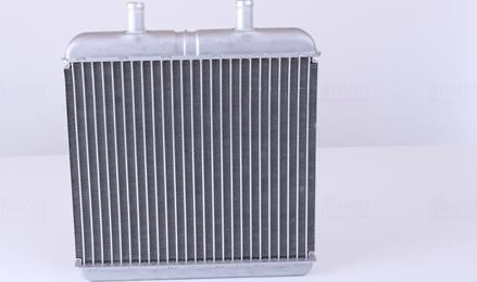 Nissens 71810 - Радиатор отопителя IVECO DAILY 99- пр-во Nissens autozip.com.ua