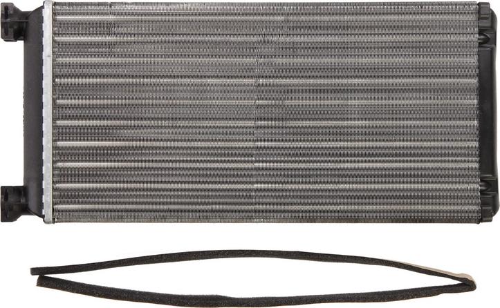 NISSENS 71302 - Теплообмінник, опалення салону autozip.com.ua