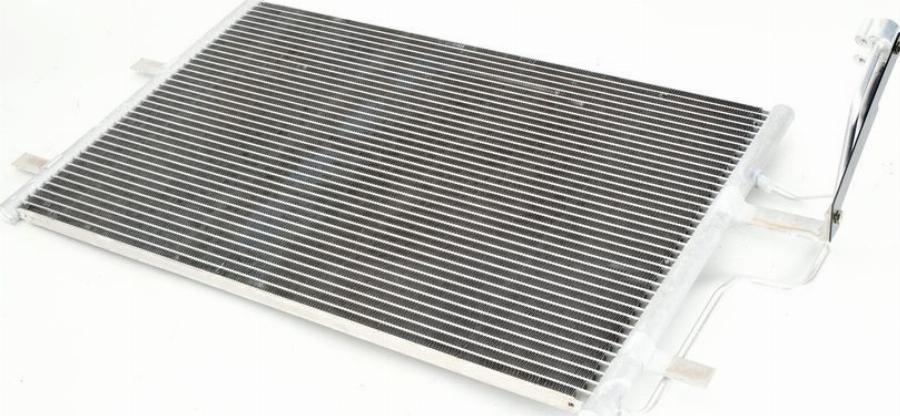 NRF 35507 - Конденсатор, кондиціонер autozip.com.ua