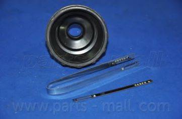 Parts-Mall CW-D105 - Пильник, приводний вал autozip.com.ua