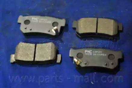 Parts-Mall PKD-004 - Гальмівні колодки, дискові гальма autozip.com.ua