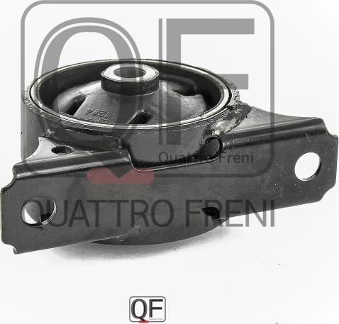 Quattro Freni QF00A00440 - Подушка, підвіска двигуна autozip.com.ua