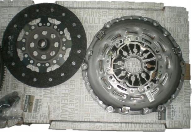 RENAULT 302057116R - Комплект зчеплення autozip.com.ua
