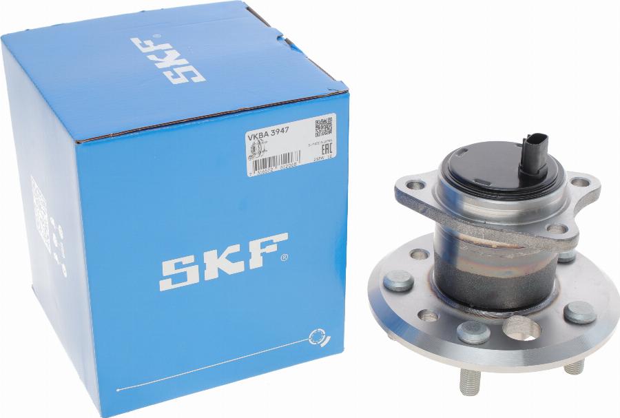 SKF VKBA 3947 - Комплект підшипника маточини колеса autozip.com.ua