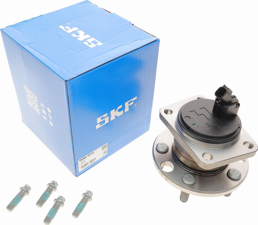 SKF VKBA 3576 - Комплект підшипника маточини колеса autozip.com.ua