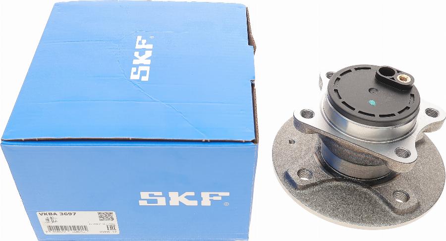 SKF VKBA 3697 - Маточина колеса autozip.com.ua