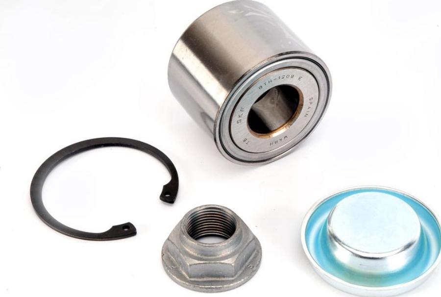SKF VKBA 3680 - Комплект підшипника маточини колеса autozip.com.ua