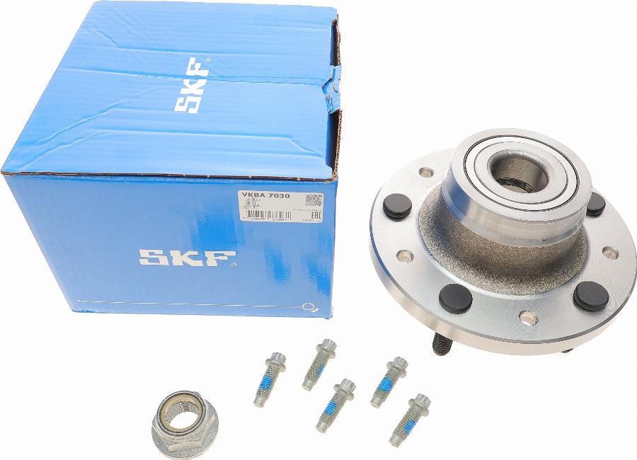 SKF VKBA 7030 - Комплект підшипника маточини колеса autozip.com.ua