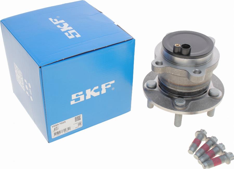 SKF VKBA 7023 - Комплект підшипника маточини колеса autozip.com.ua