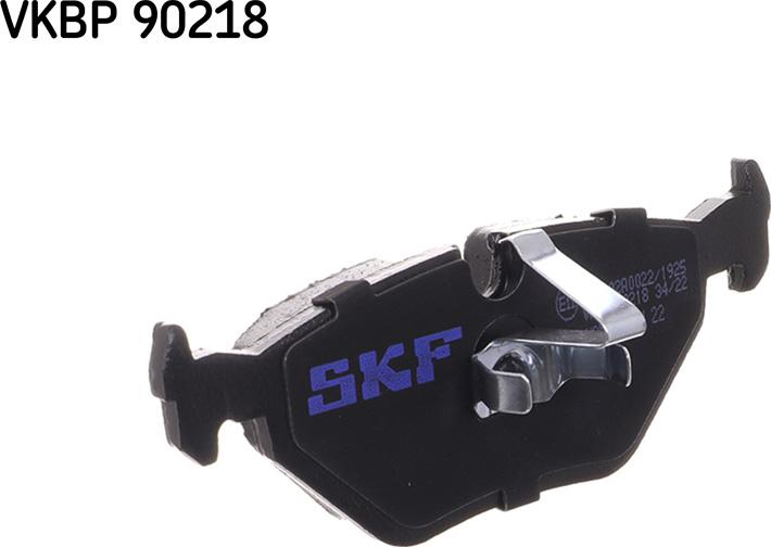 SKF VKBP 90218 - Гальмівні колодки, дискові гальма autozip.com.ua
