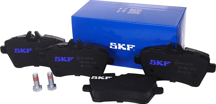 SKF VKBP 80323 - Гальмівні колодки, дискові гальма autozip.com.ua