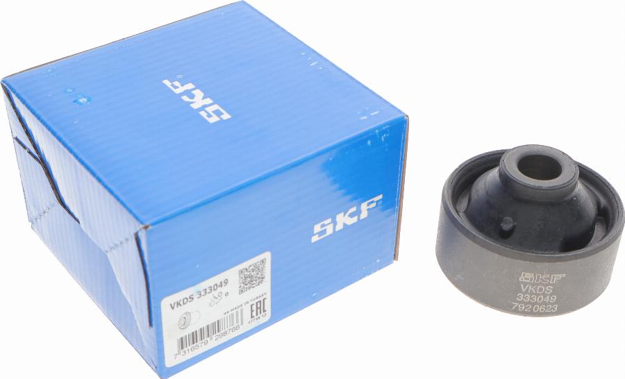 SKF VKDS 333049 - Сайлентблок, важеля підвіски колеса autozip.com.ua