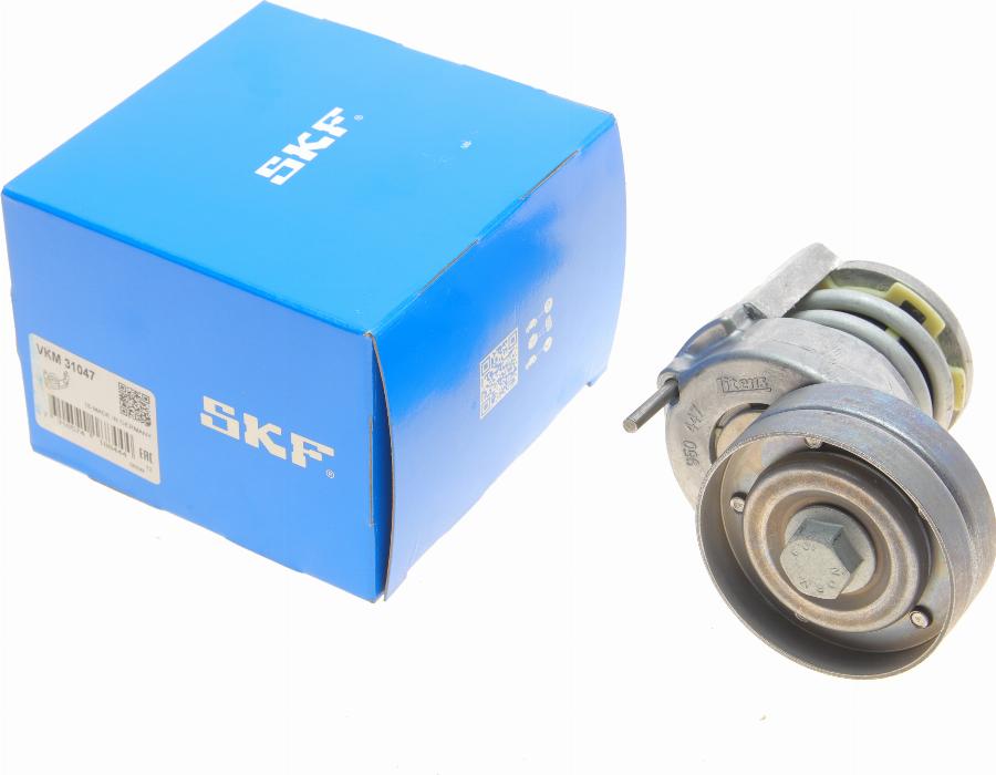 SKF VKM 31047 - Паразитний / провідний ролик, поліклиновий ремінь autozip.com.ua