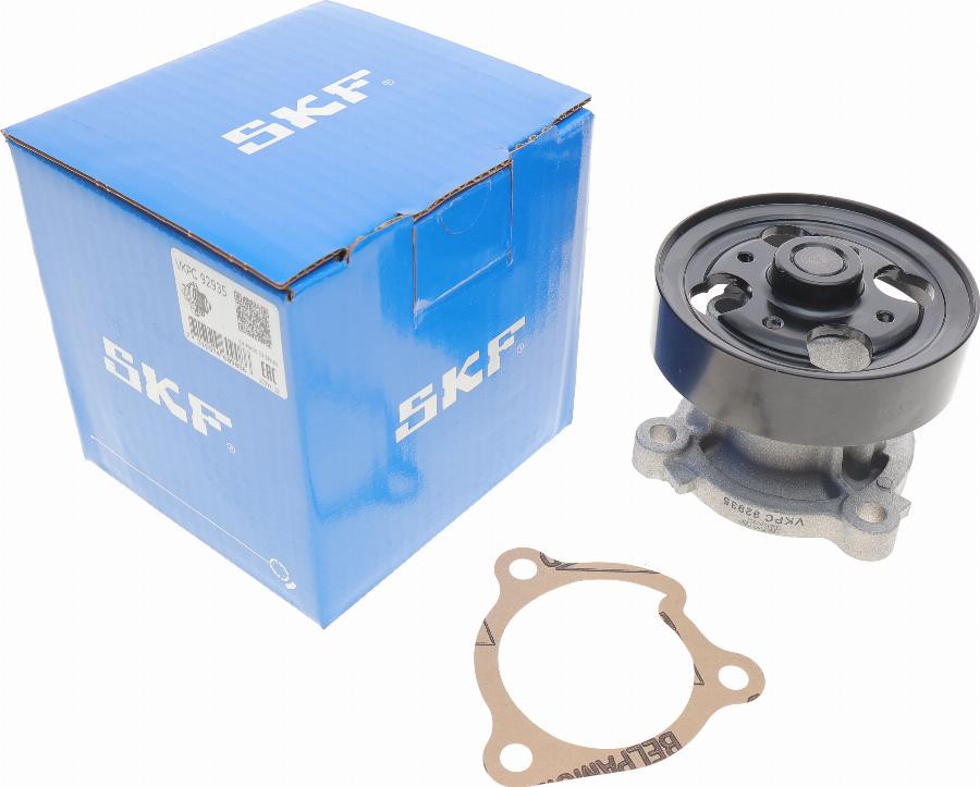 SKF VKPC 92935 - Водяний насос autozip.com.ua