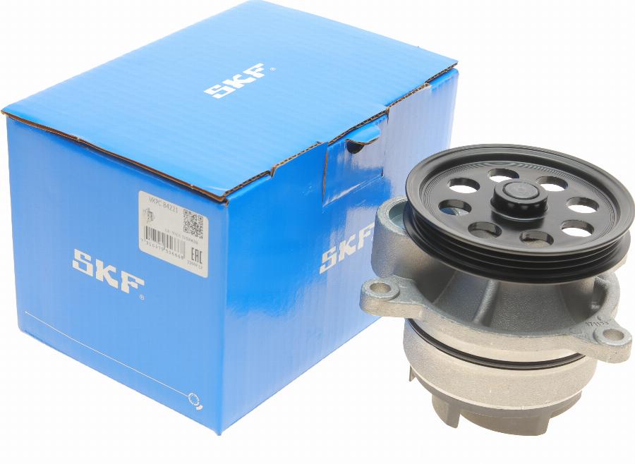 SKF VKPC 84221 - Водяний насос autozip.com.ua
