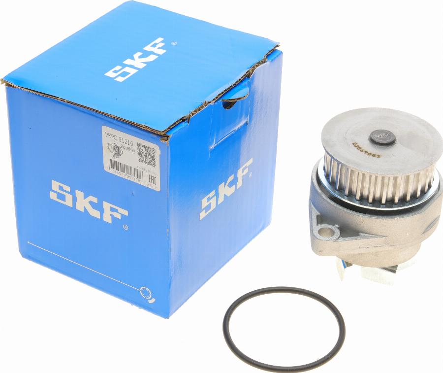 SKF VKPC 81210 - Водяний насос autozip.com.ua