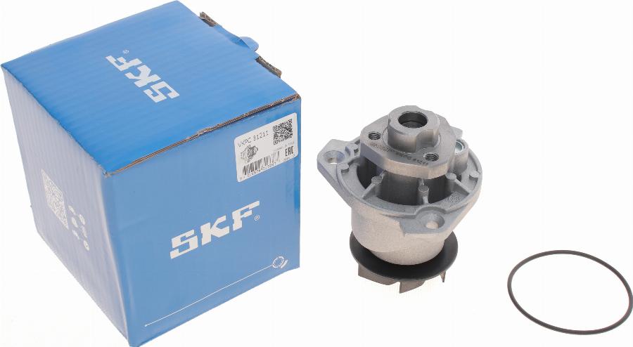 SKF VKPC 81211 - Водяний насос autozip.com.ua