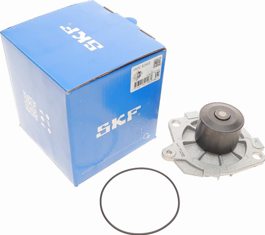 SKF VKPC 82665 - Водяний насос autozip.com.ua