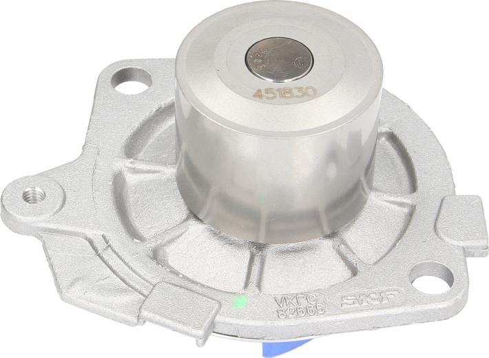 SKF VKPC 82665 - Водяний насос autozip.com.ua