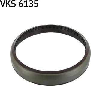 SKF VKS 6135 - Ущільнююче кільце, сальник, маточина колеса autozip.com.ua