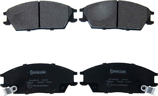 Stellox 1530 000B-SX - Гальмівні колодки, дискові гальма autozip.com.ua