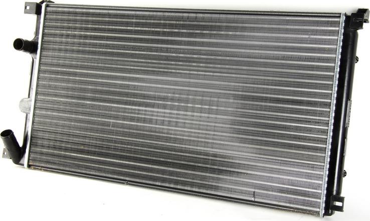 Thermotec D7R022TT - Радіатор, охолодження двигуна autozip.com.ua