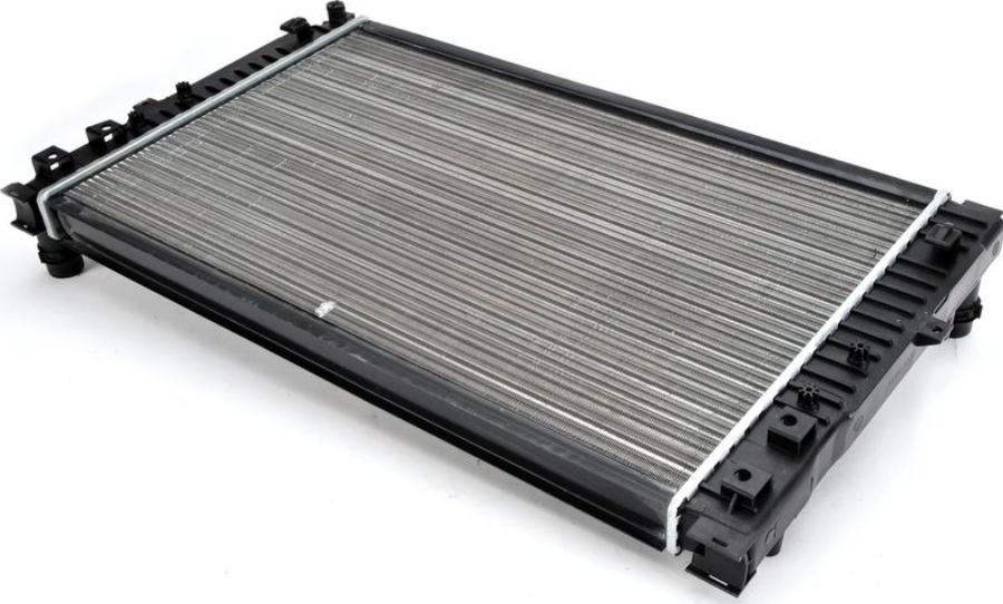 Thermotec D7W052TT - Радіатор, охолодження двигуна autozip.com.ua